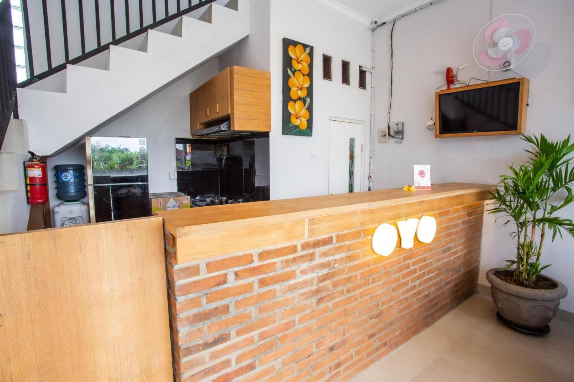 Oyo 1207 Pondok 789 Near Canggu Echo Beach Kültér fotó